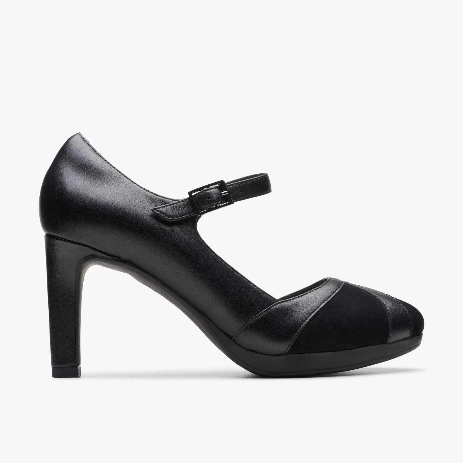 Clarks Women's Ambyr Light Pump Black Combi 26174115