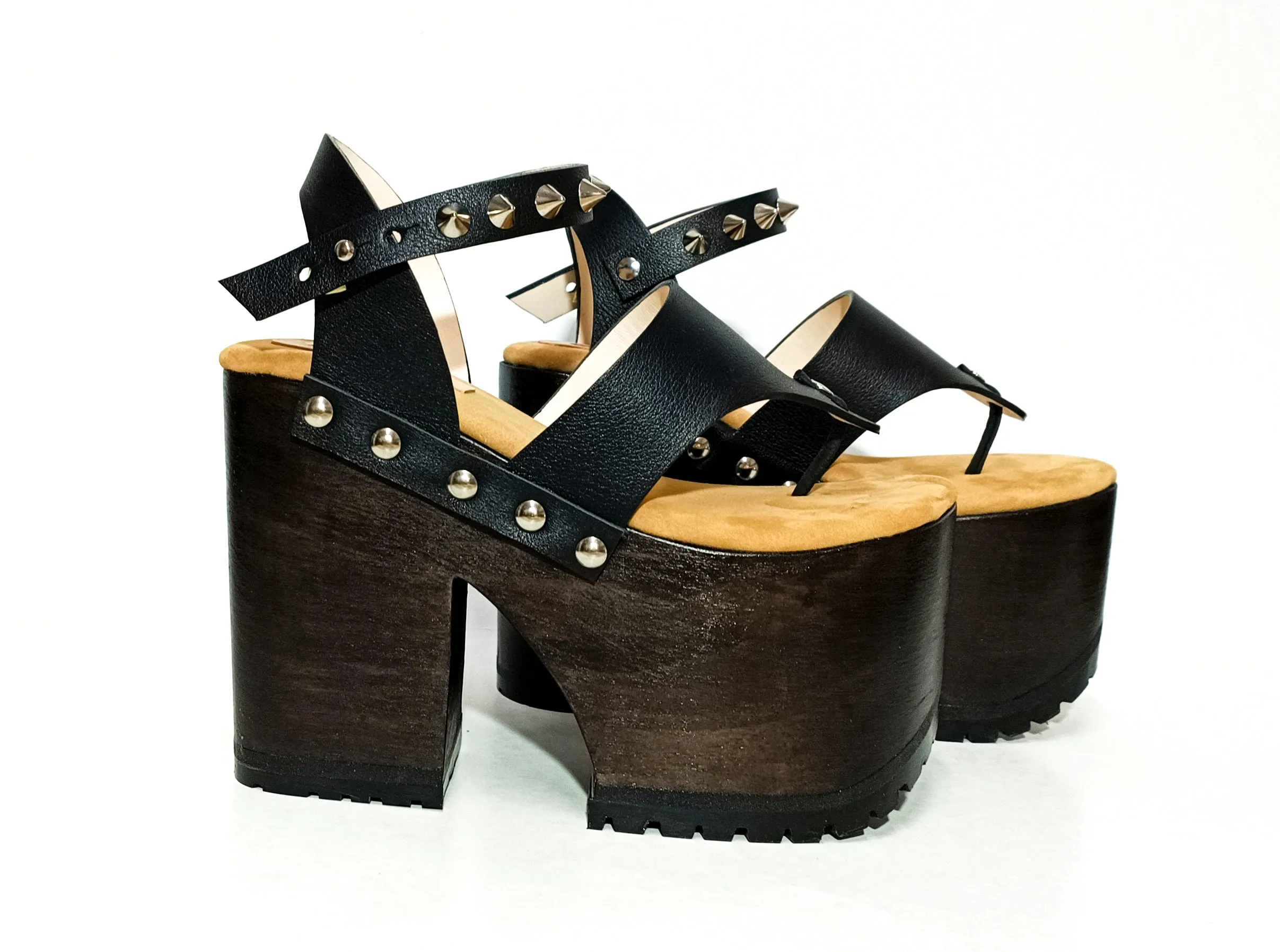 Dark flip-flops