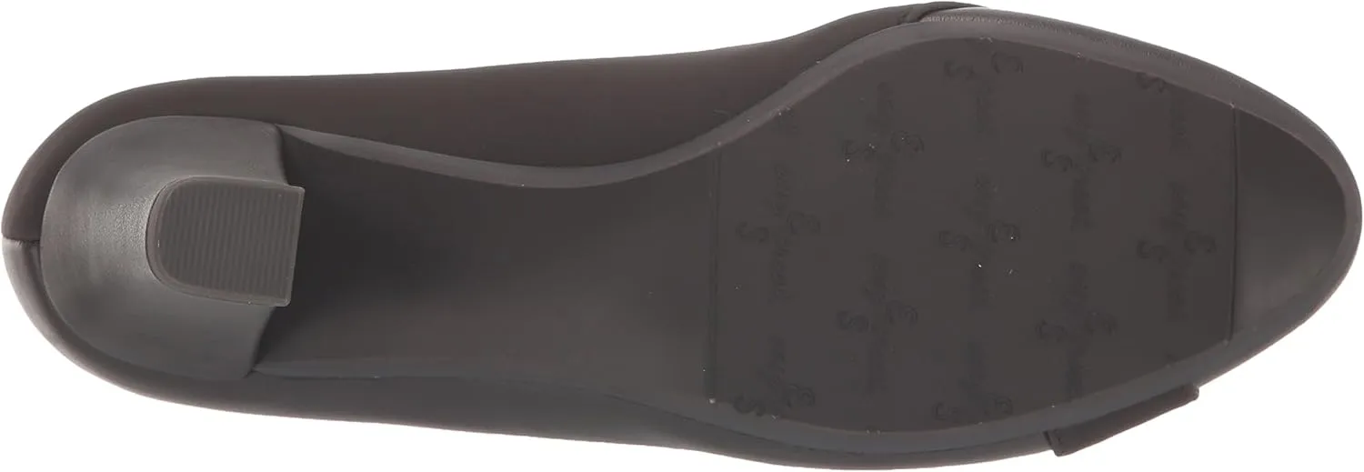 Easy Street Women's Arya Pump