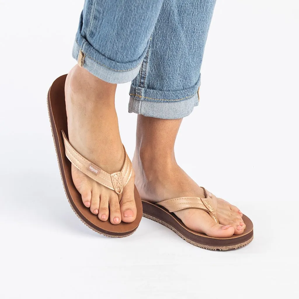 Feelgoodz Women's Zensole Slim Kinderz Water-resistant Vegan Leather/Natural Rubber Flip Flops (Sunset, Size 7)