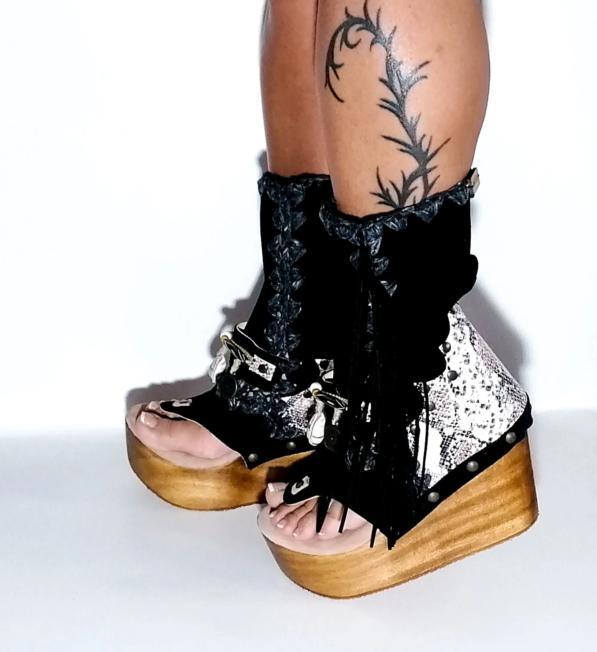 Flip Flop Black Boots
