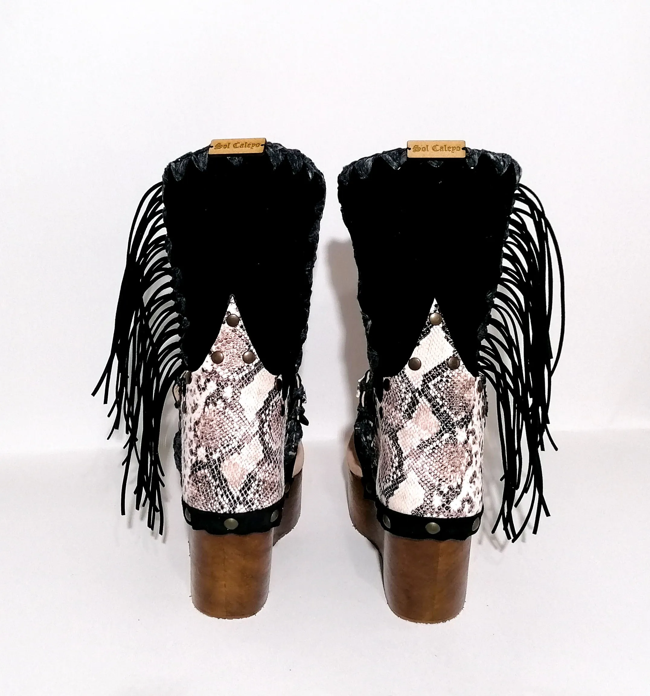 Flip Flop Black Boots