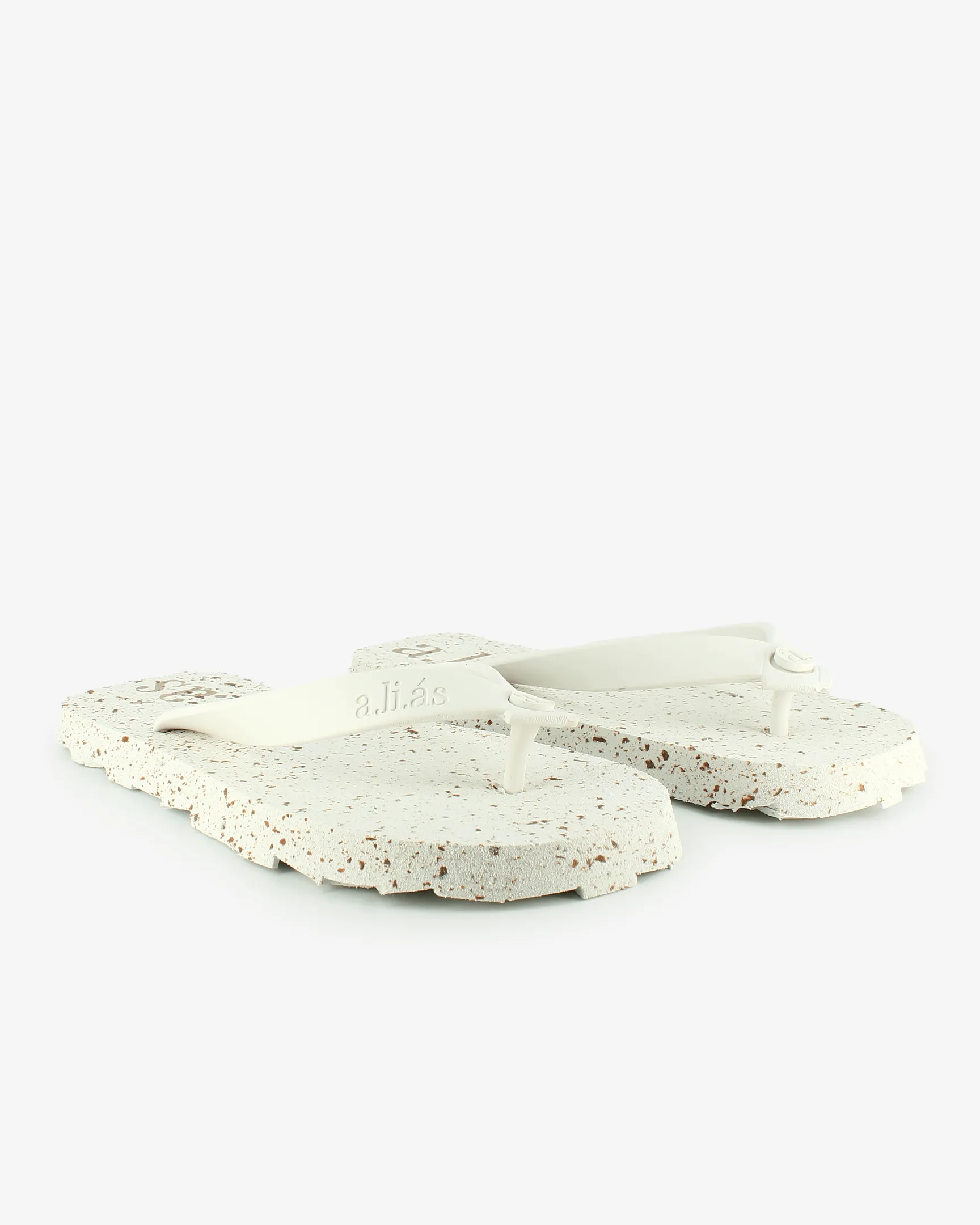 Flos Recycled Rubber Flip Flops | White