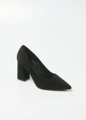 High heel pump with wide suede finish
