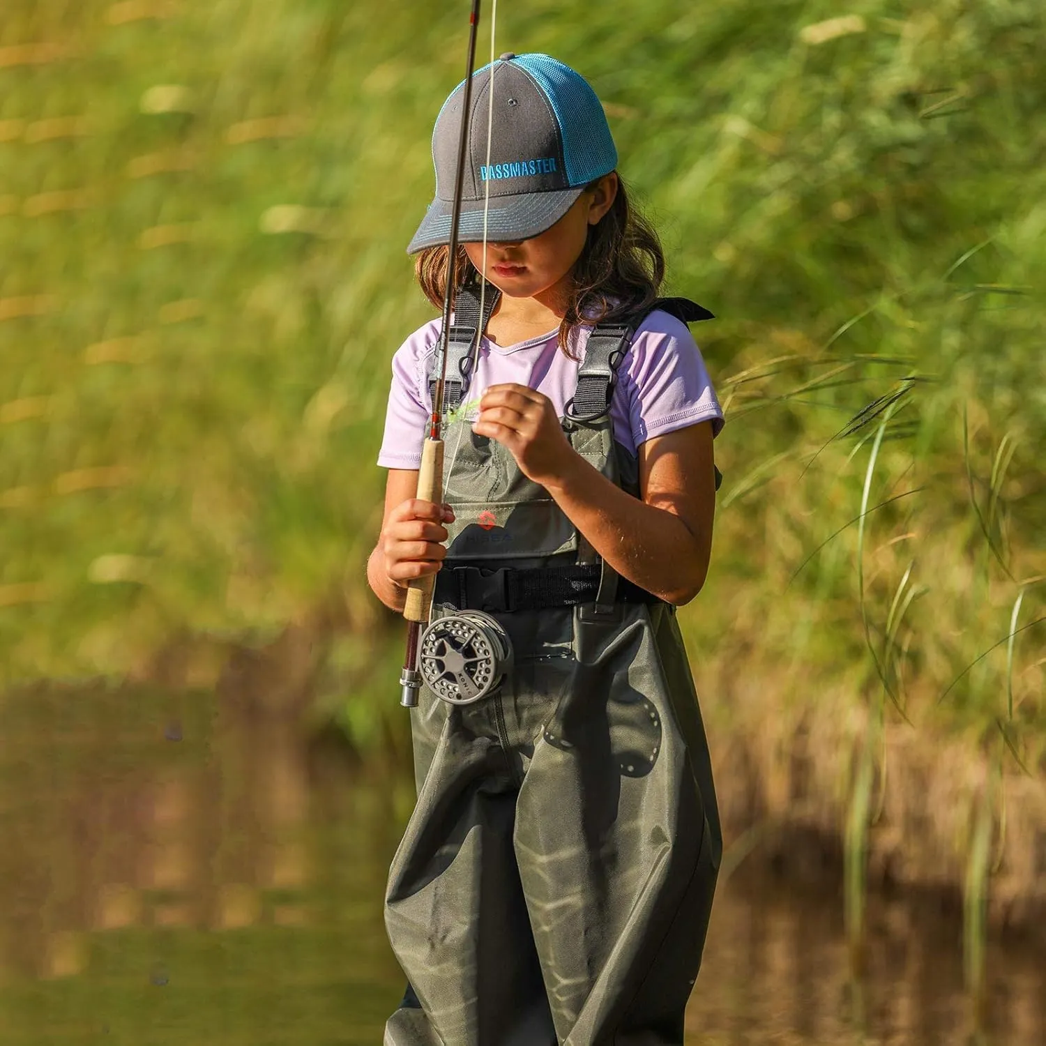 HISEA Kids Chest Waders Youth Fishing Waders for Toddler Children Waterproof Hunting Waders with Boots & Reflect Safety Band