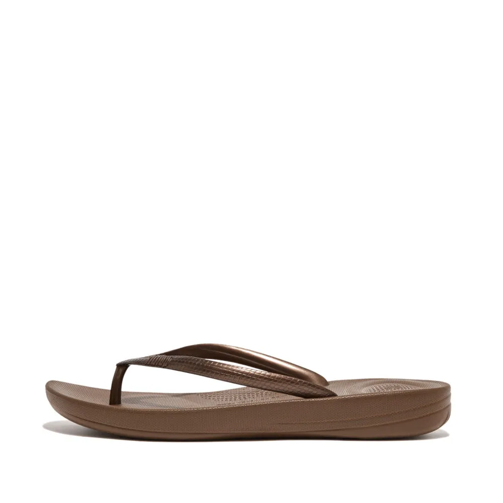 Iqushion Ergonomic Flip-Flops in Bronze