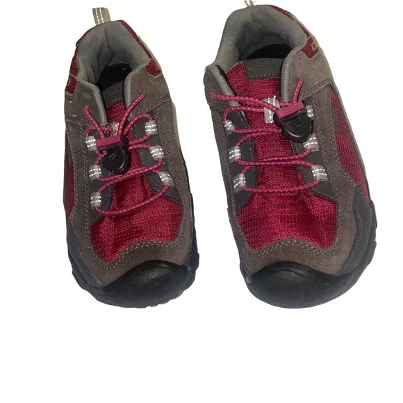 𝅺Keen girls Joey y outdoor sneaker shoe size 2 youth