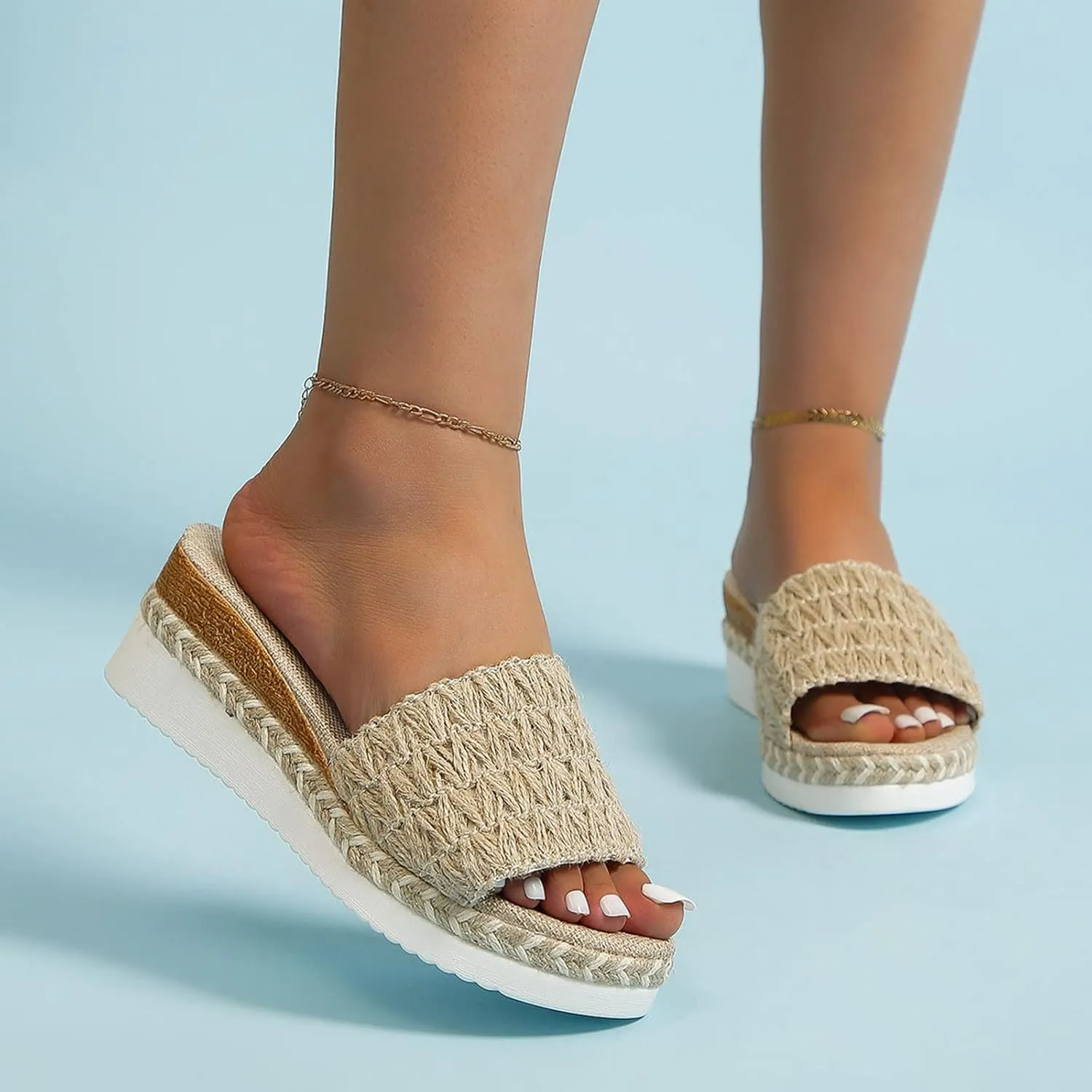 Ladies Fashion Summer Solid Grass Weaving Open Toe Thick Slope Heel Sandals Fuzzy Slippers Slides