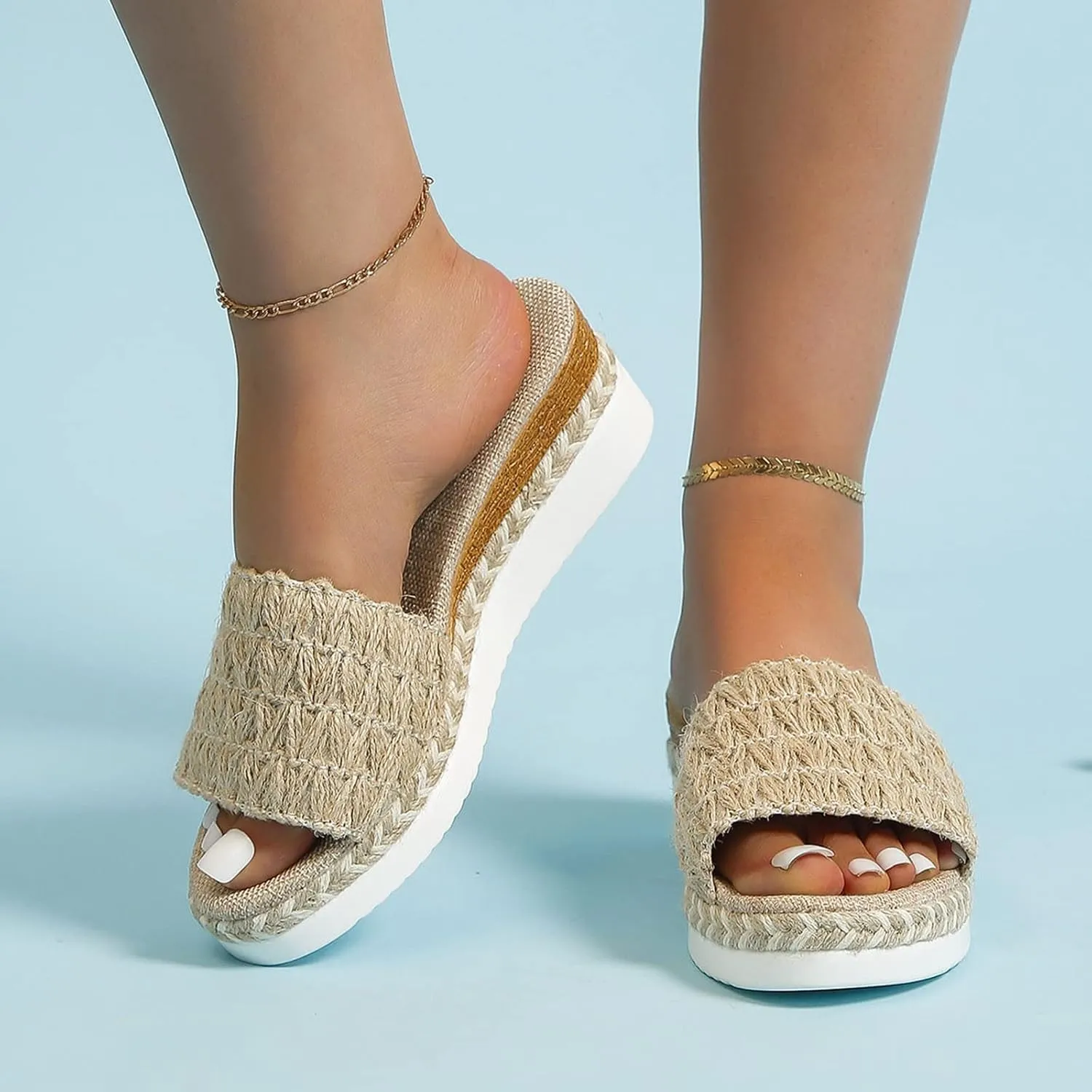 Ladies Fashion Summer Solid Grass Weaving Open Toe Thick Slope Heel Sandals Fuzzy Slippers Slides