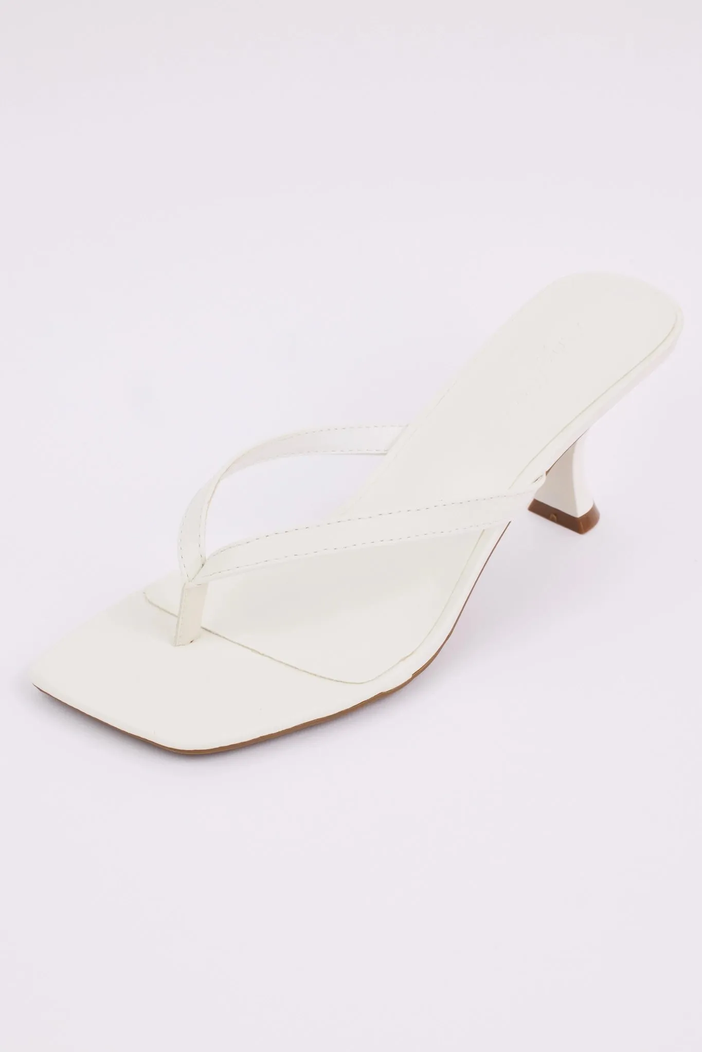 Lindy Heels- White