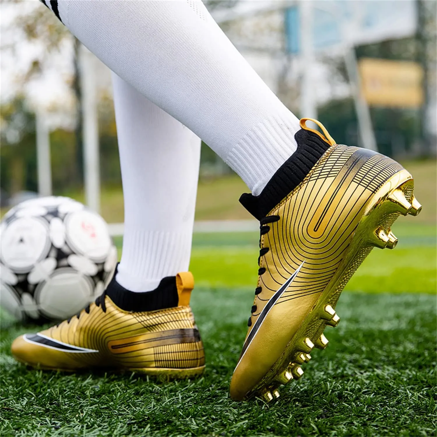 MDPCX Competitive Unisex Kids Soccer Shoes Men Indoor Outdoor Football Boots Athletic Turf Team Cleat Running Sports Lightweight Breathable Anti-Skid Damping Shoes