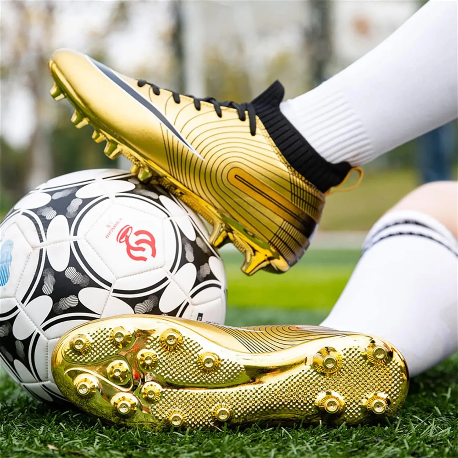 MDPCX Competitive Unisex Kids Soccer Shoes Men Indoor Outdoor Football Boots Athletic Turf Team Cleat Running Sports Lightweight Breathable Anti-Skid Damping Shoes