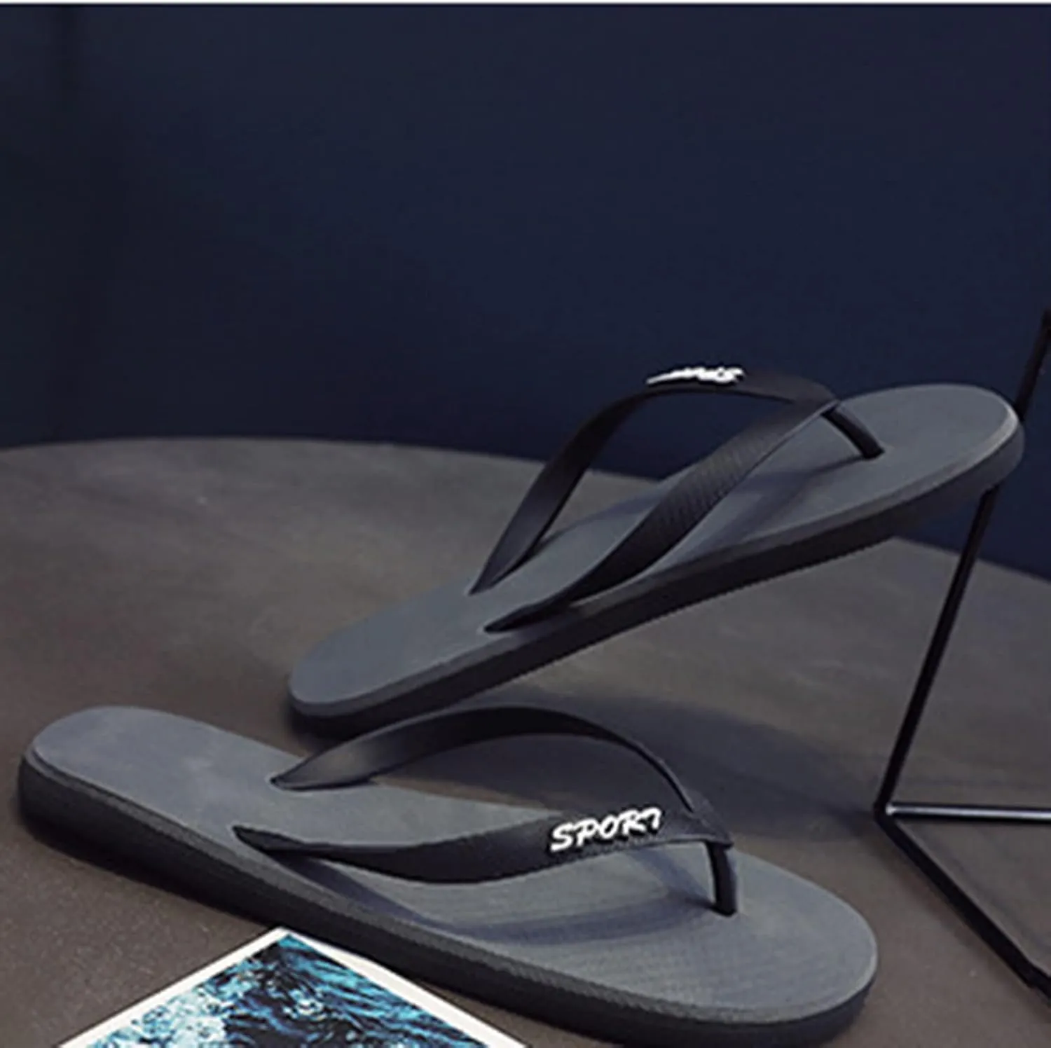 Men's Flip Flops Beach Rubber Shower Shoes For Men Thin Strap Beach Sandal With Lightweight and Soft Shoe Insert