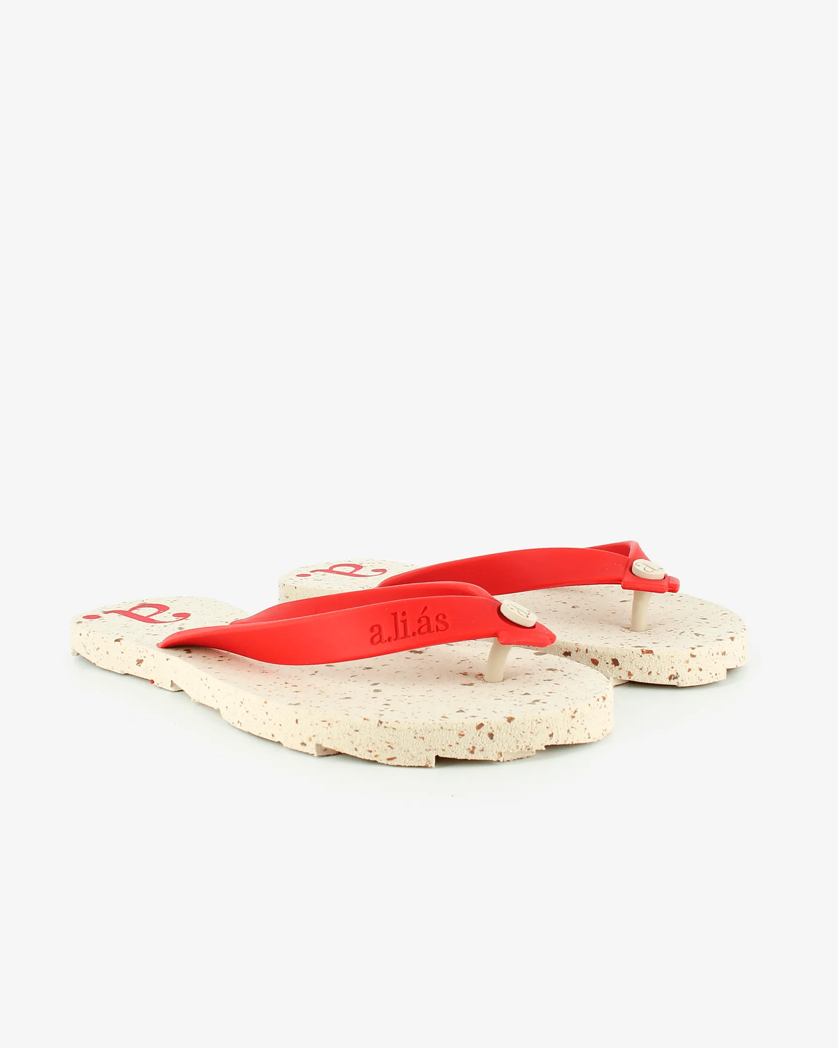 Nalu Recycled Rubber Flip Flops | Sand/Paprika Red