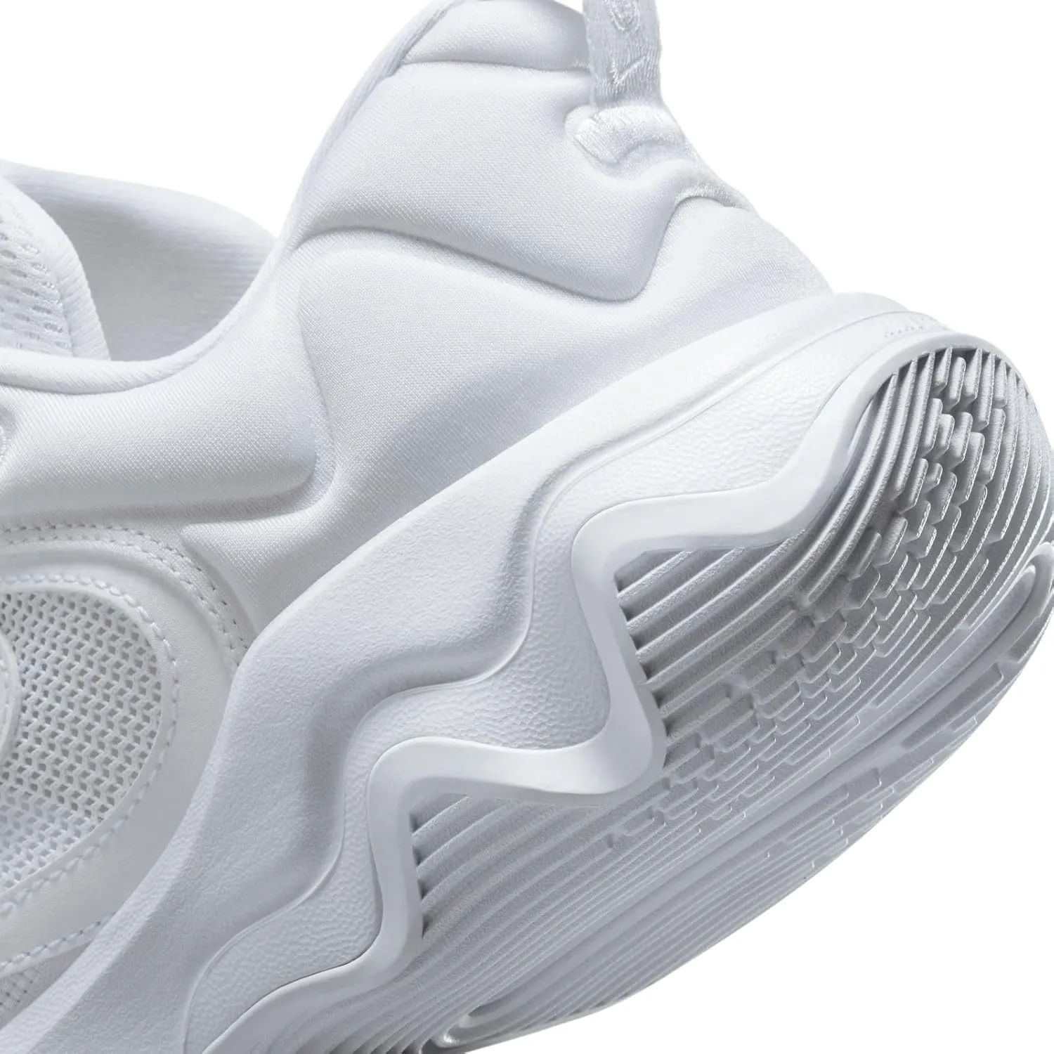 NIKE Men's Sneaker Three Quarters Tall