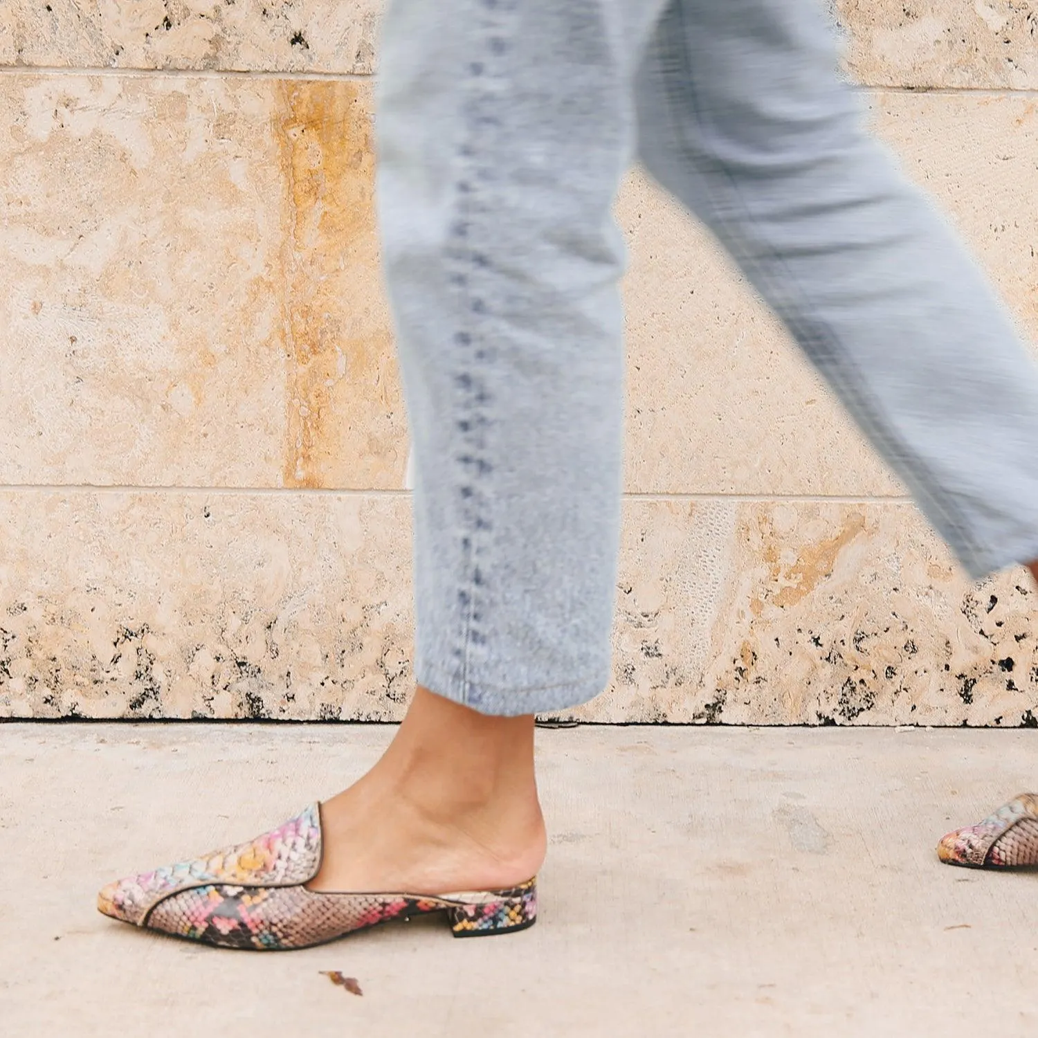 Painted Snake Pointed Loafer