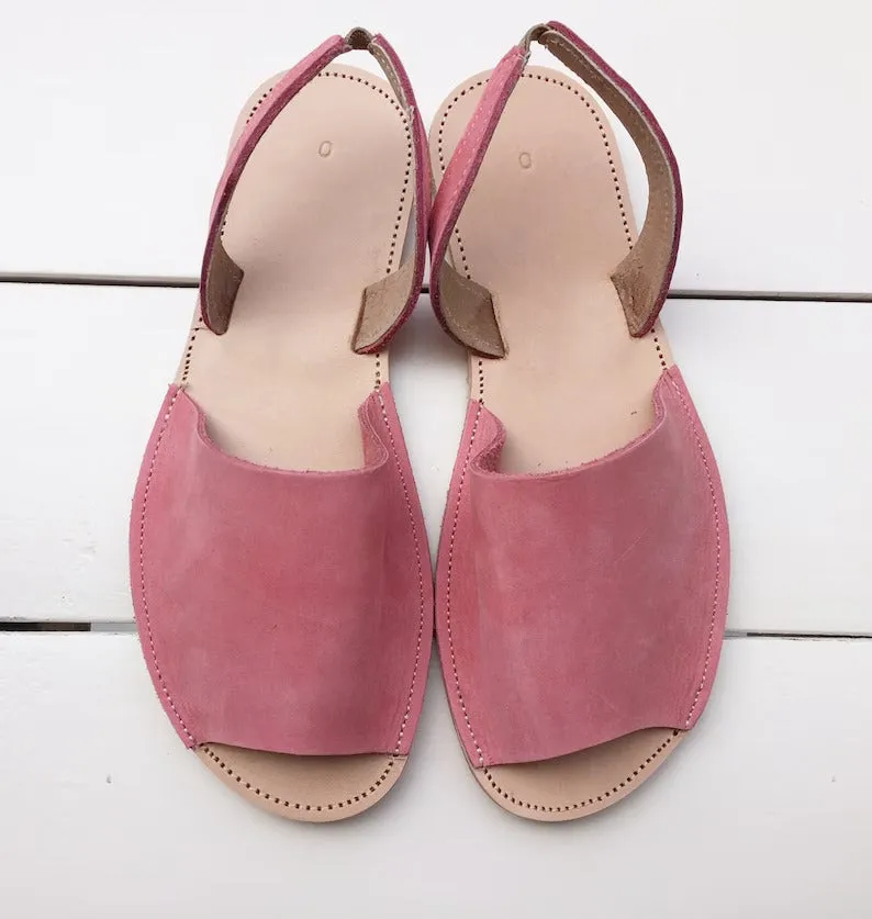 Peep toe sandals