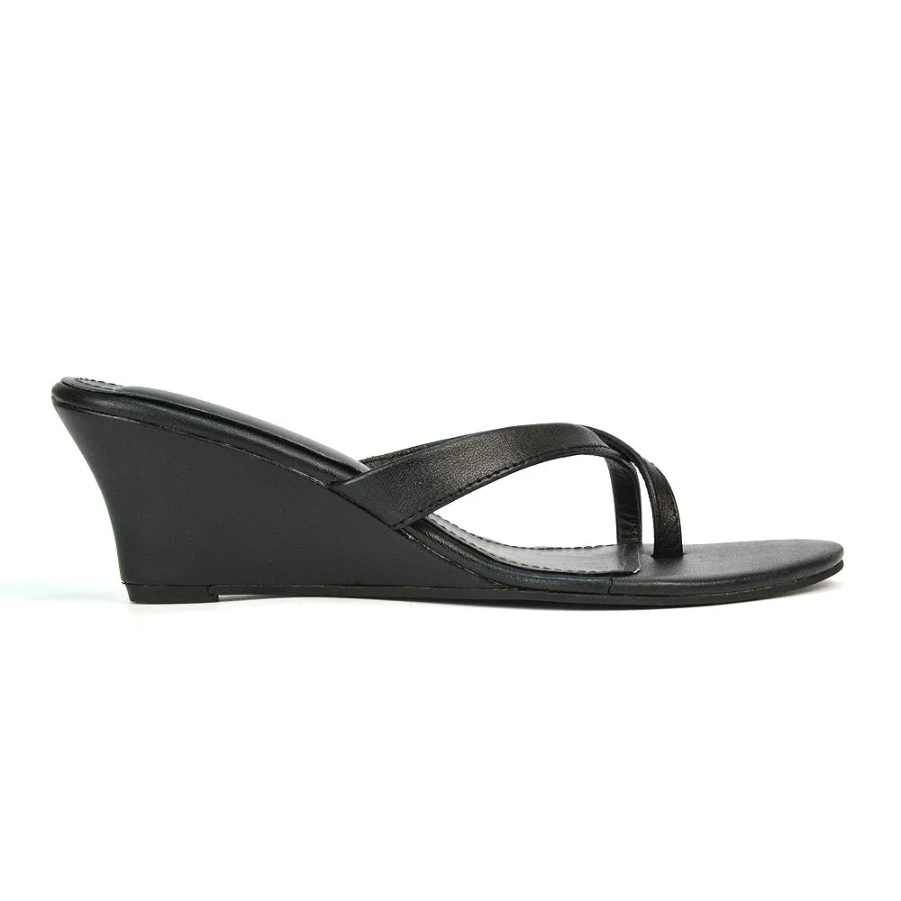 Shona Toe Post Slip On Flip Flop Low Wedge Heel Sandal Mules in Black