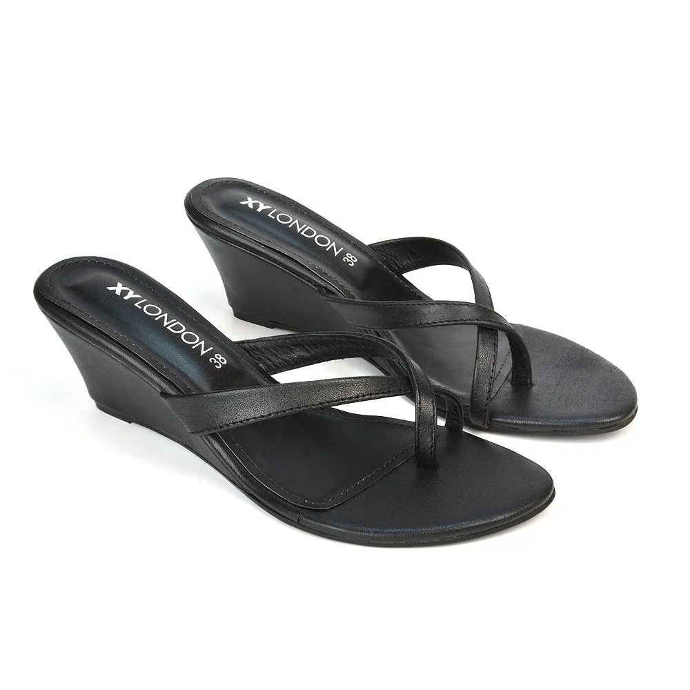 Shona Toe Post Slip On Flip Flop Low Wedge Heel Sandal Mules in Black