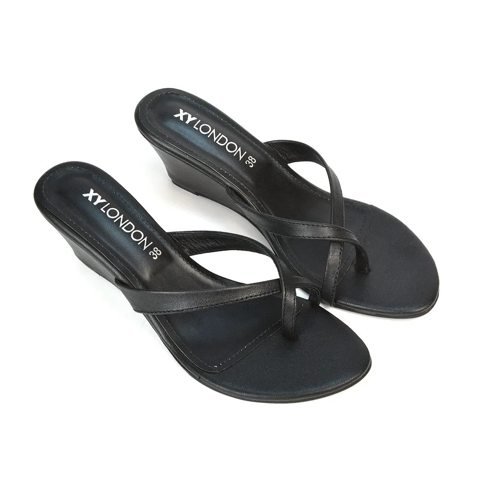 Shona Toe Post Slip On Flip Flop Low Wedge Heel Sandal Mules in Black