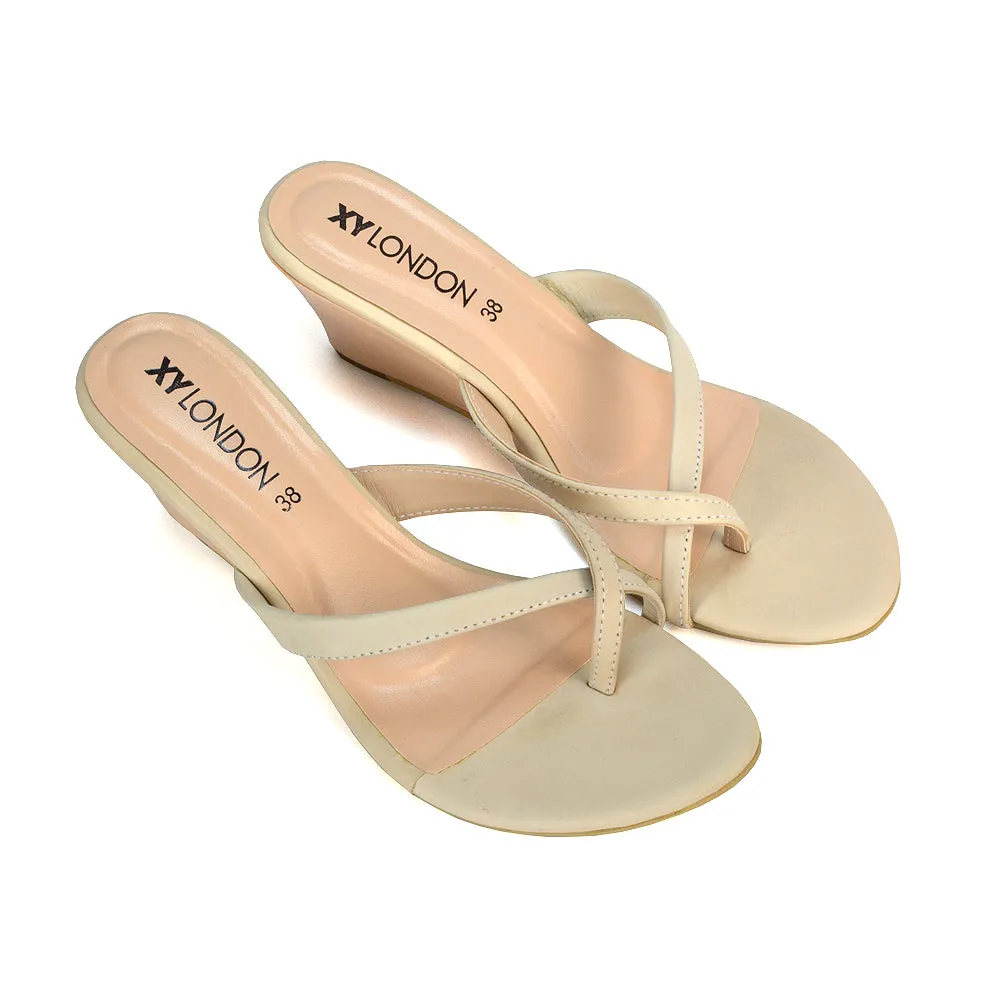 Shona Toe Post Slip On Flip Flop Low Wedge Heel Sandal Mules in Black