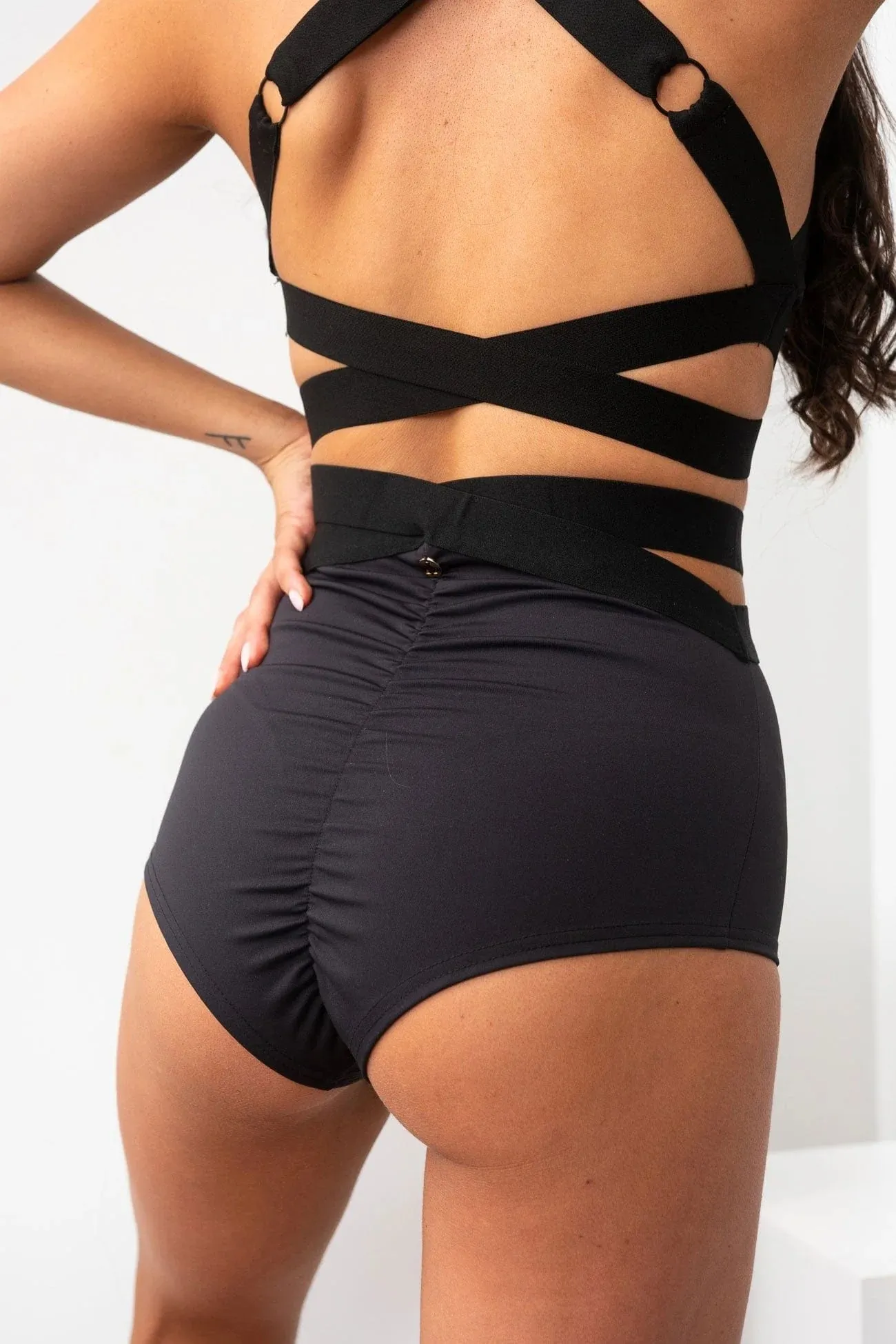 Tara High Waist - Strappy Scrunch High Waist Bottoms Recycled