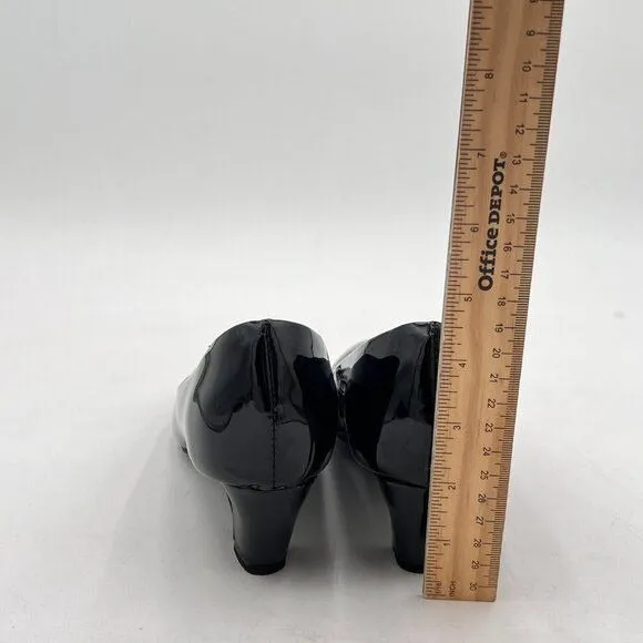 Women's Black Low Platform High Chunky Heeled Slip On Closed Round Toe Pump