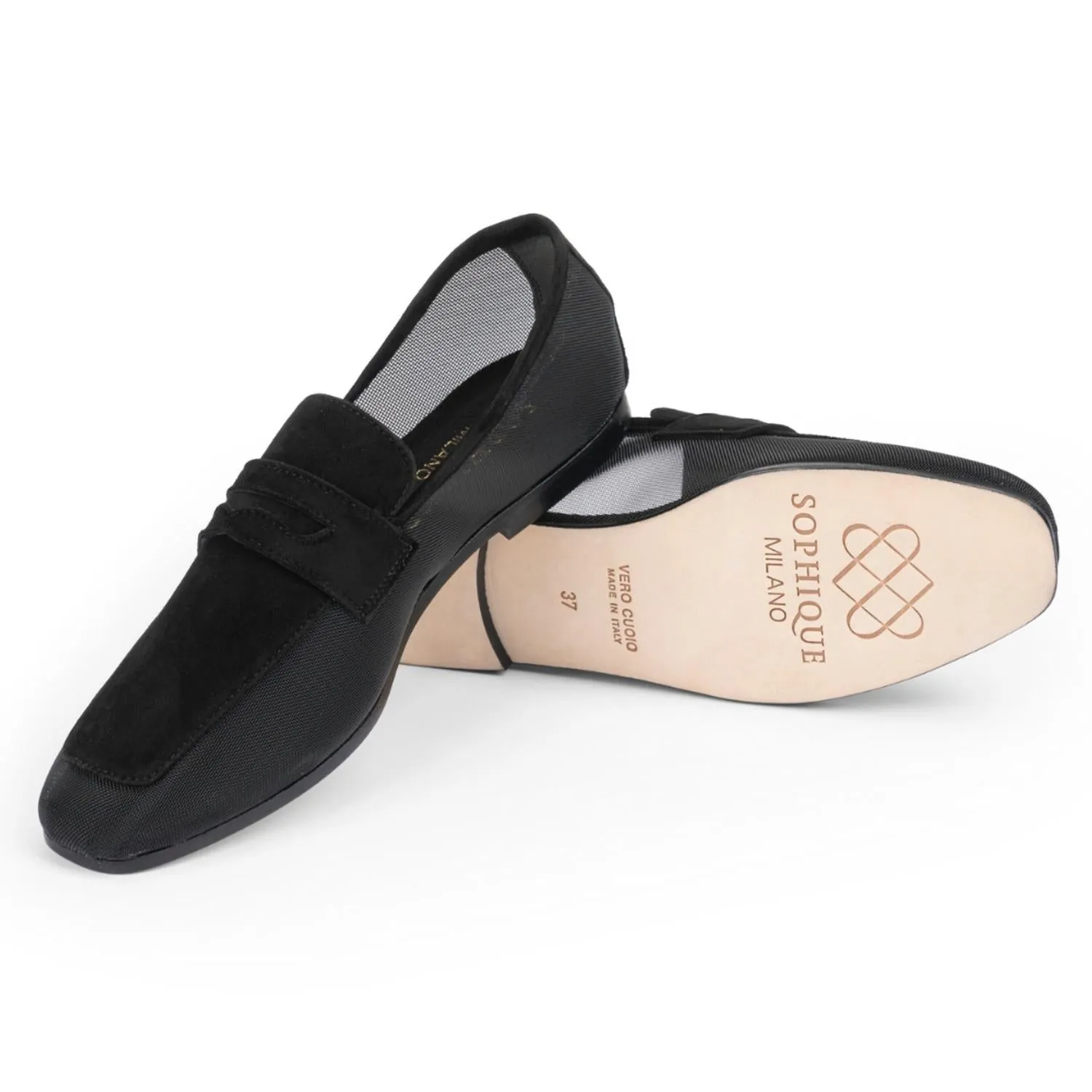 Women's Essenziale Classic Velvet Loafer In Black