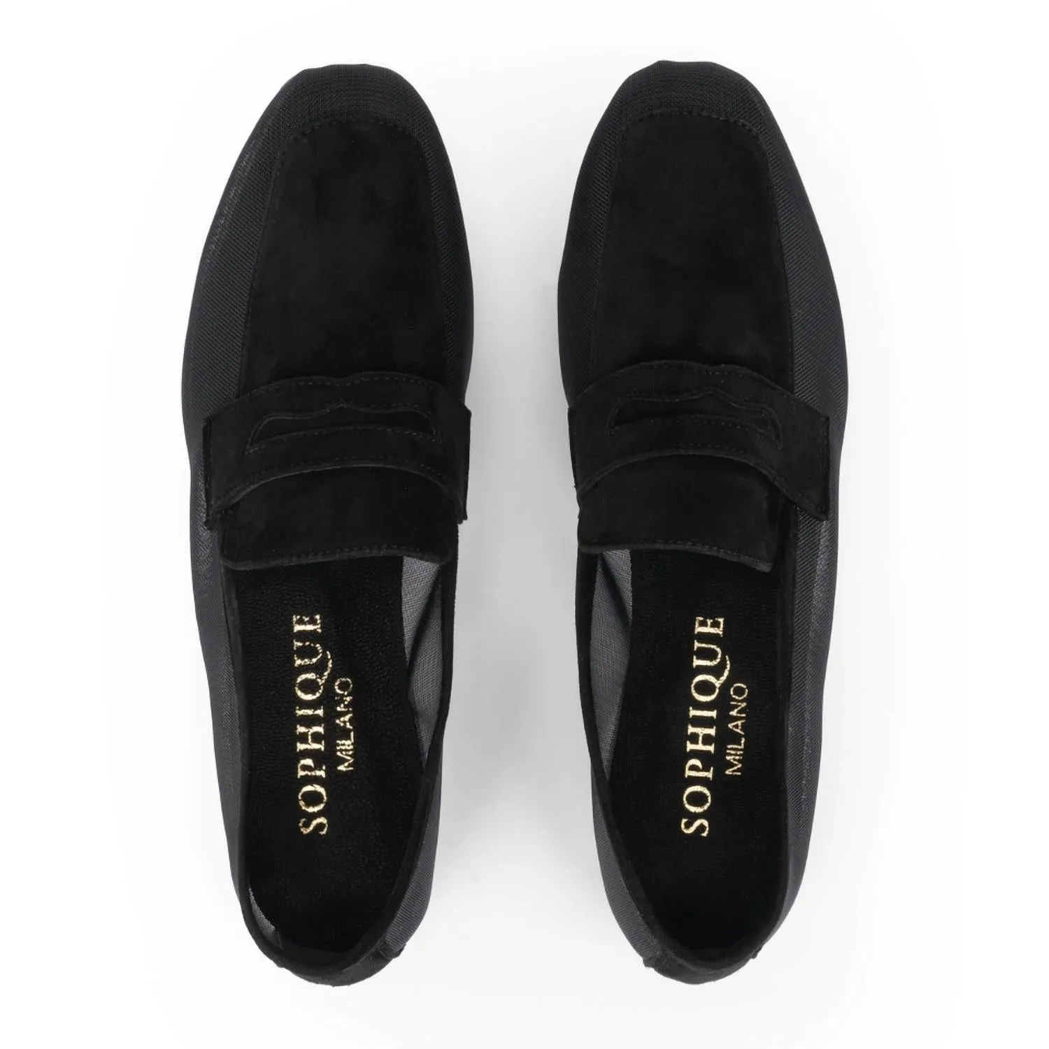 Women's Essenziale Classic Velvet Loafer In Black