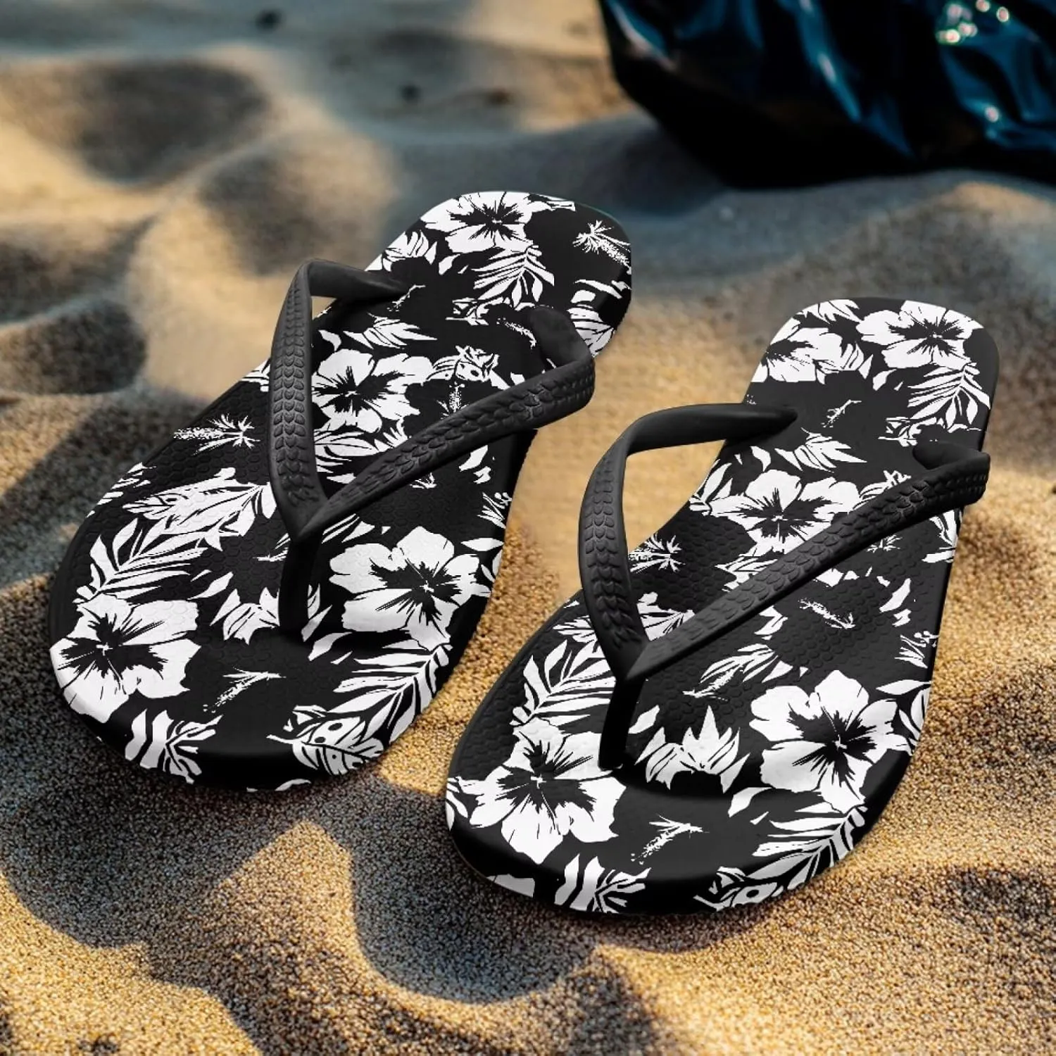 Women's Flip Flops Hawaiian Hibiscus Thong Sandals Comfortable Summer Beach Walking Slippers Shower Shoes