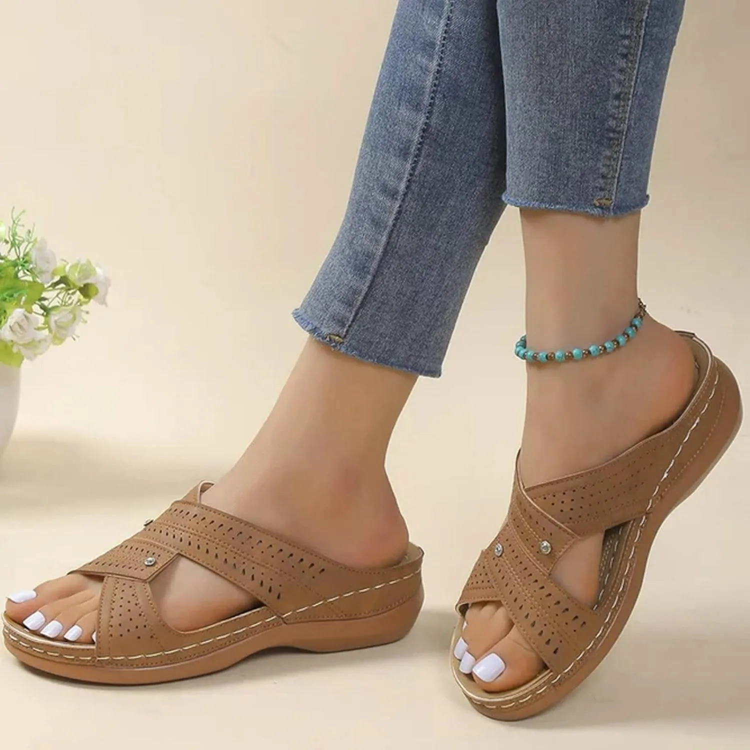 Womens Wedge Sandals Leather Dressy Sandal Rubber Sole Vintage Hollow Summer Slippers Casual Outdoor Round Toe Shoes Fashion Flat Woman Slip-On Slide